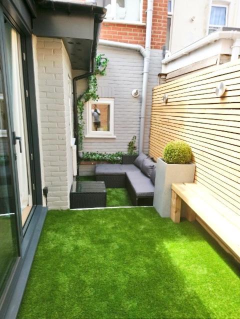 Cloud9 Guest House - By Coastline Retreats - 2 Bedroom Self Contained Garden Flat - Luxury Bath, Netflix, Superfast Wifi, Parking Included Борнмут Экстерьер фото
